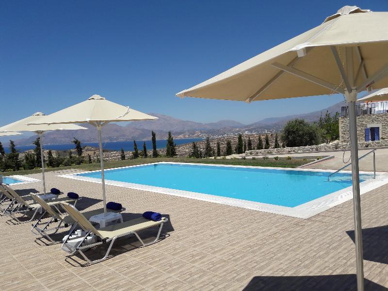 كاميلاريون Orelia Cretan Villas & Deluxe Apartments المظهر الخارجي الصورة