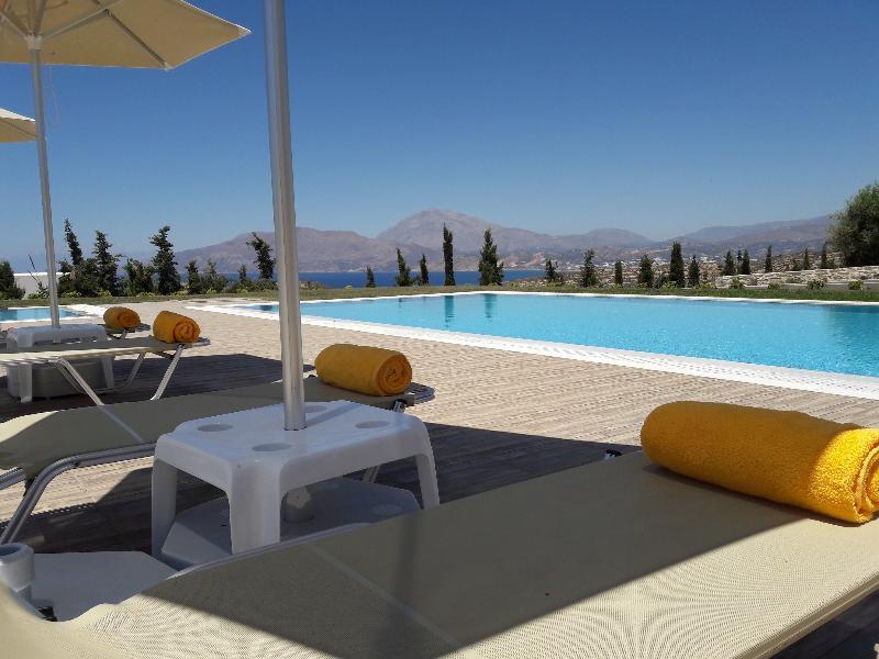 كاميلاريون Orelia Cretan Villas & Deluxe Apartments المظهر الخارجي الصورة