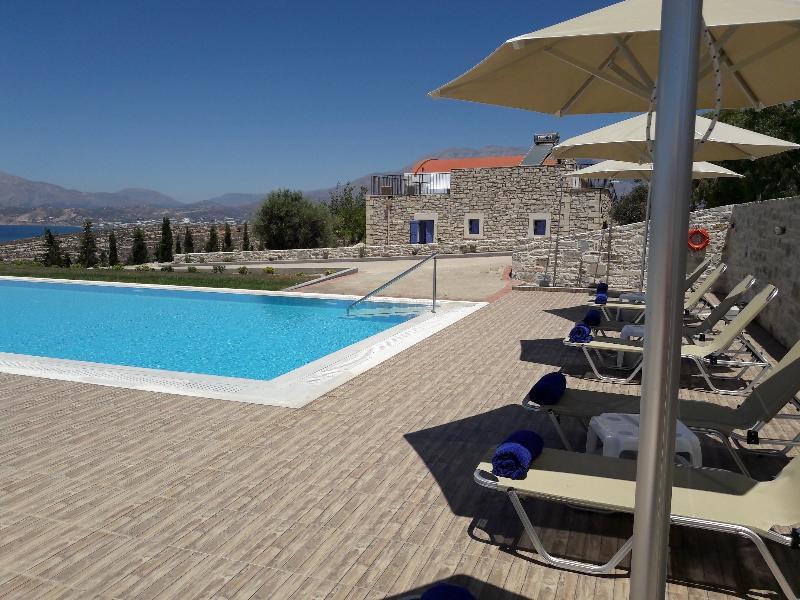 كاميلاريون Orelia Cretan Villas & Deluxe Apartments المظهر الخارجي الصورة
