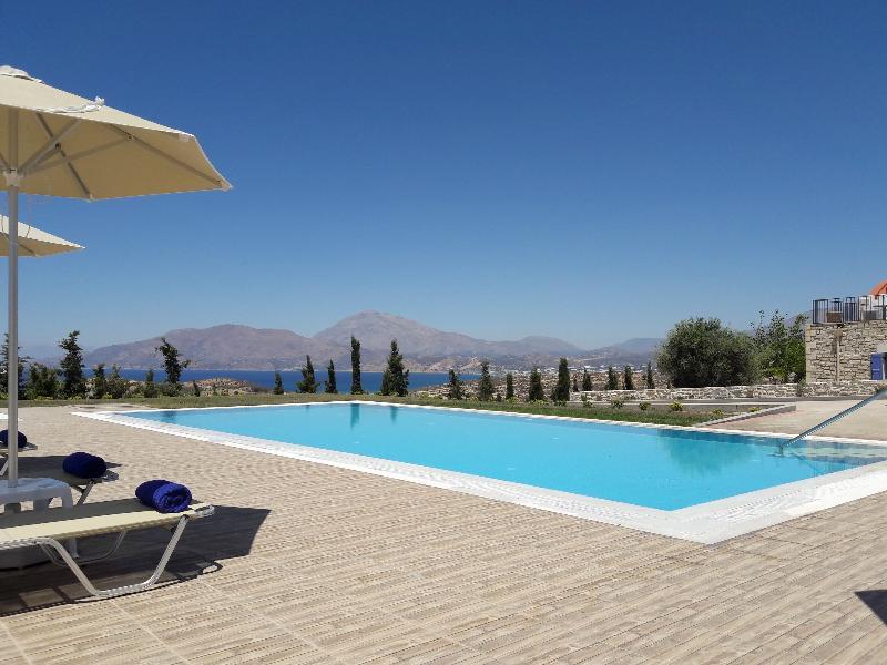 كاميلاريون Orelia Cretan Villas & Deluxe Apartments المظهر الخارجي الصورة