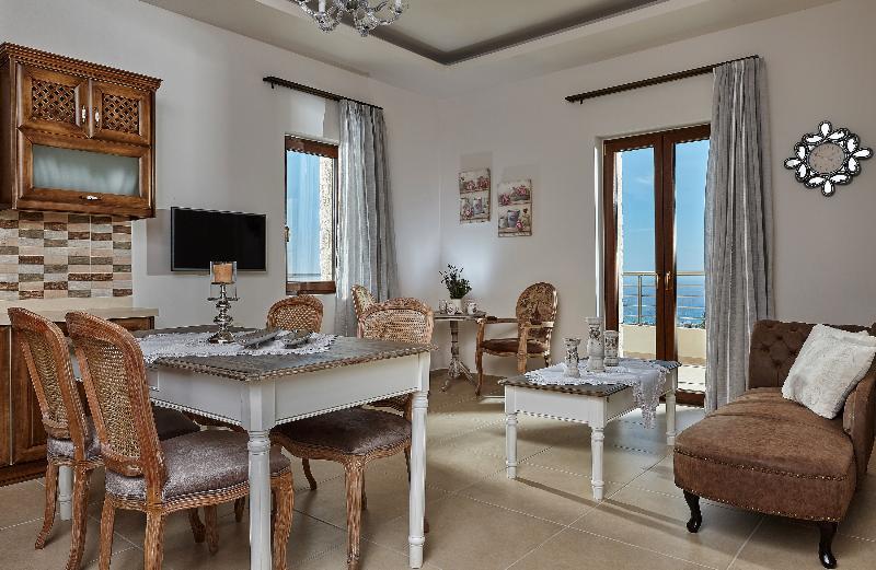 كاميلاريون Orelia Cretan Villas & Deluxe Apartments المظهر الخارجي الصورة