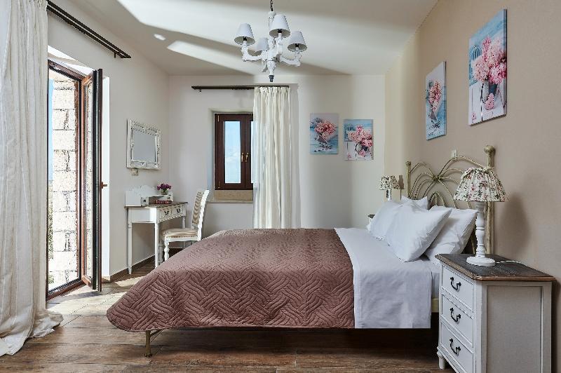 كاميلاريون Orelia Cretan Villas & Deluxe Apartments المظهر الخارجي الصورة
